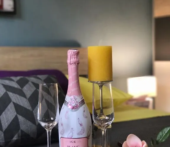 Apartman Dot Deluxe *