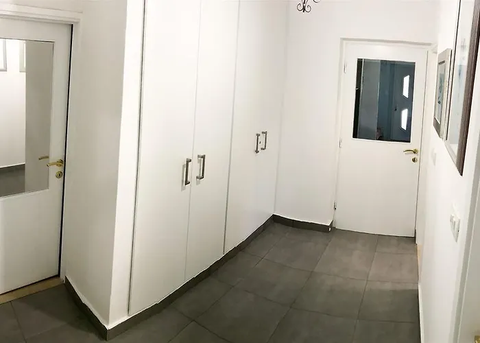 Dot Deluxe Apartman Supetar