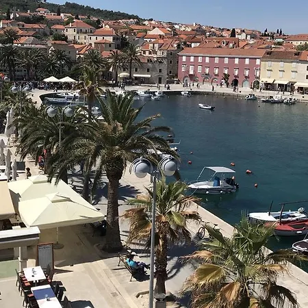 アパート Dot Deluxe